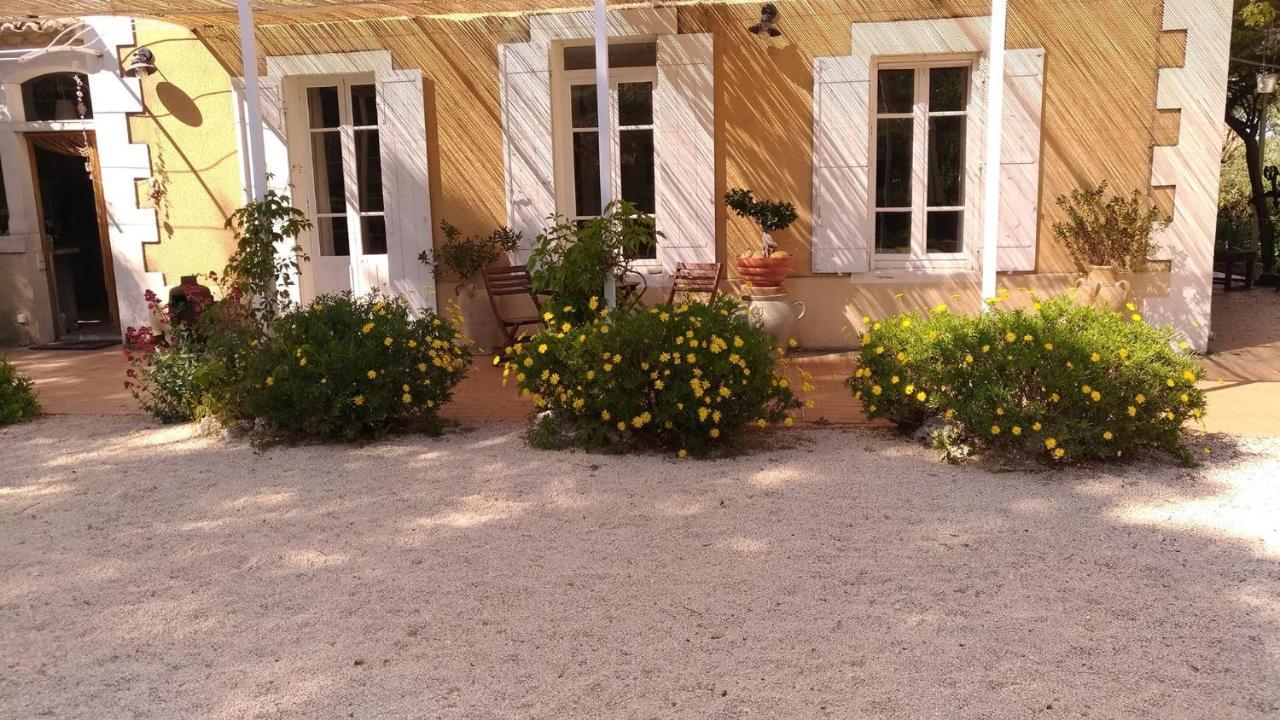 Le Fer En Ceze Sabran Exterior foto